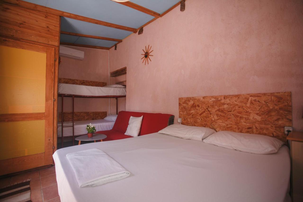 The Wanderers Hostel Shkodër Екстериор снимка